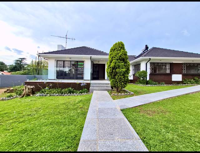 3 bed property to rent in ILLIONDALE